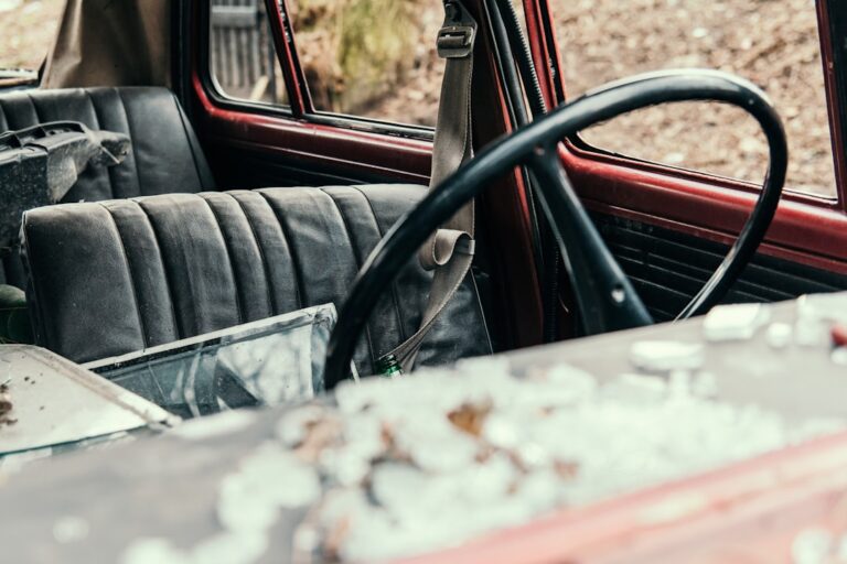 Czy można przewozić dzieci na przednim siedzeniu? Photo Child car seat