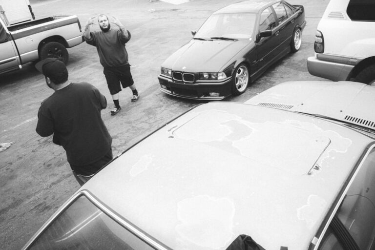 Co zrobić, gdy samochód nie przechodzi przeglądu technicznego? Photo car inspection